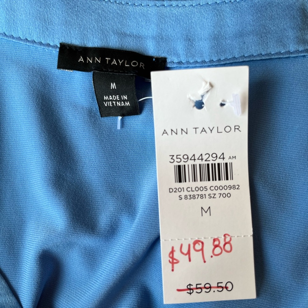 NWT Ann Taylor V-Neck Tunic Blouse - Picture 4 of 5